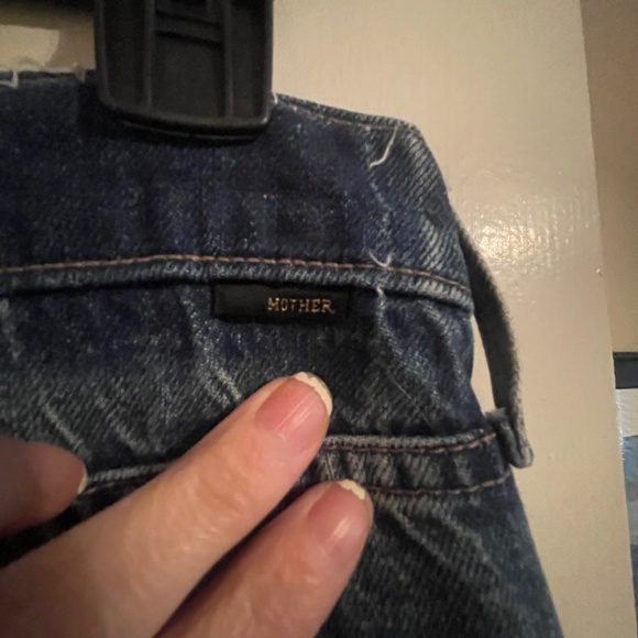 MOTHER Jeans Dilligaf Indigo - Picture 5 of 8